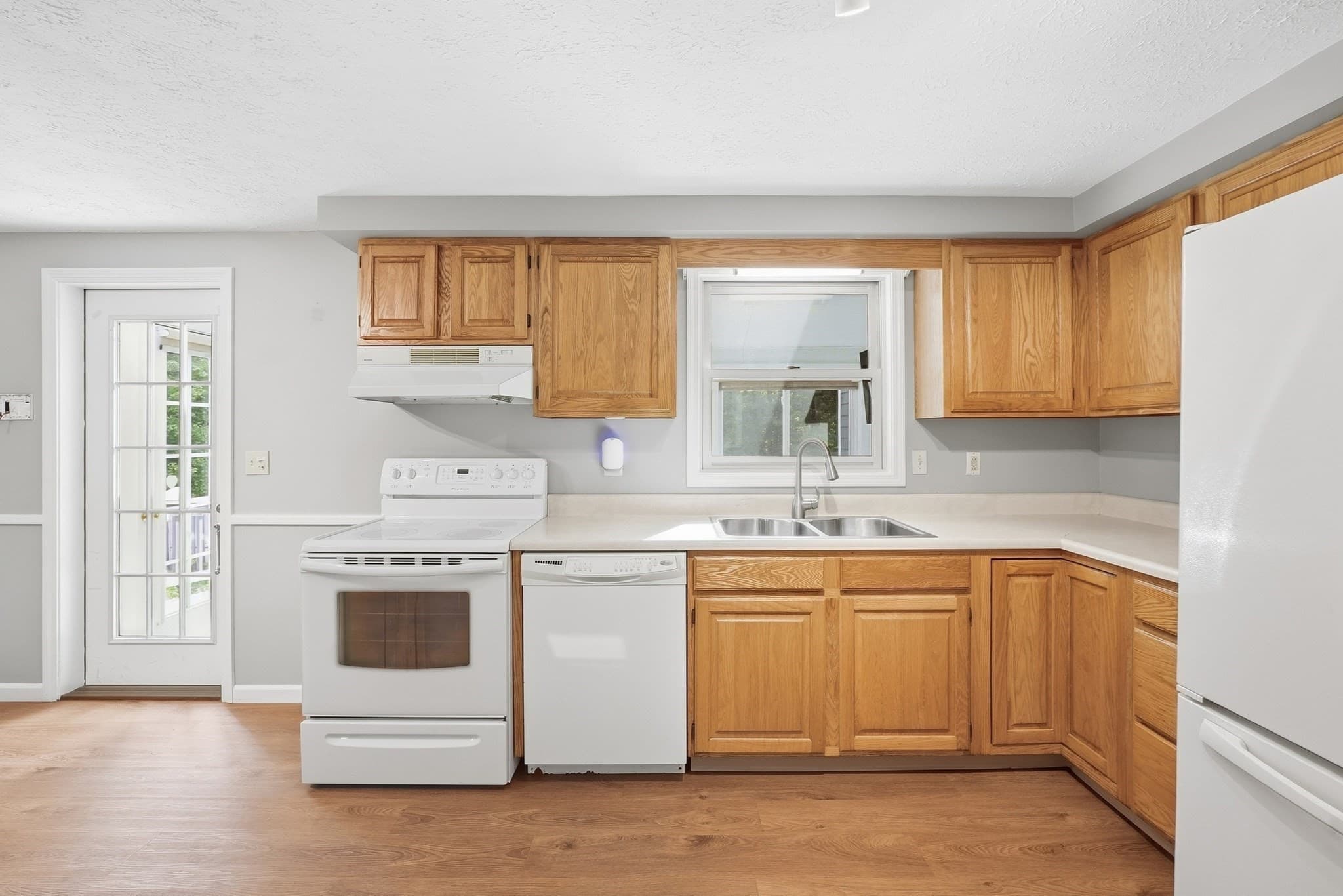Single Family Residence at 140 Town Farm Road, Brookfield MA 01506, Brookfield, photo 18 of 36