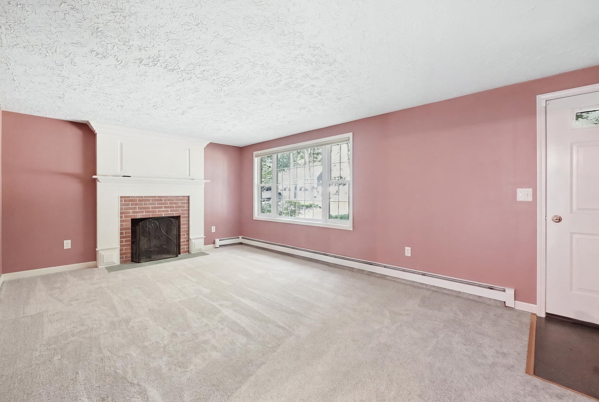 Single Family Residence at 140 Town Farm Road, Brookfield MA 01506, Brookfield, photo 19 of 36