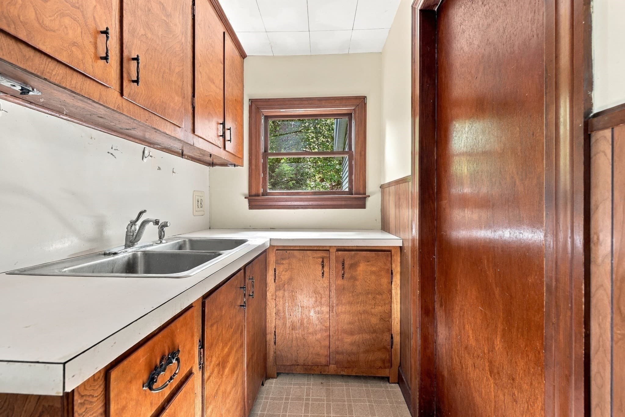 Single Family Residence at 44 Margin Street, Worcester MA 01604, Worcester, photo 13 of 21