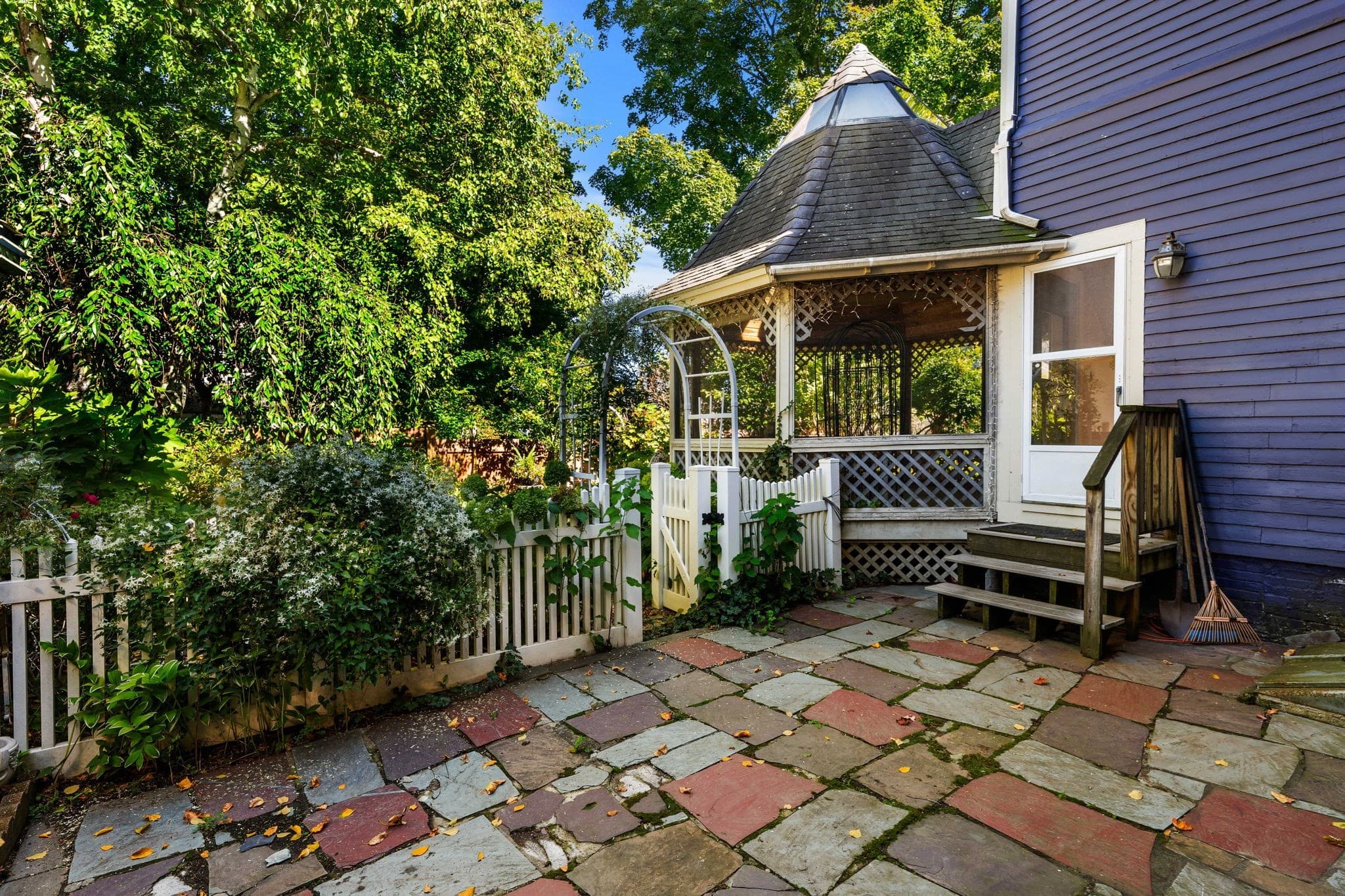 Single Family Residence at 154 High St, Newburyport MA 01950, Newburyport, photo 5 of 42