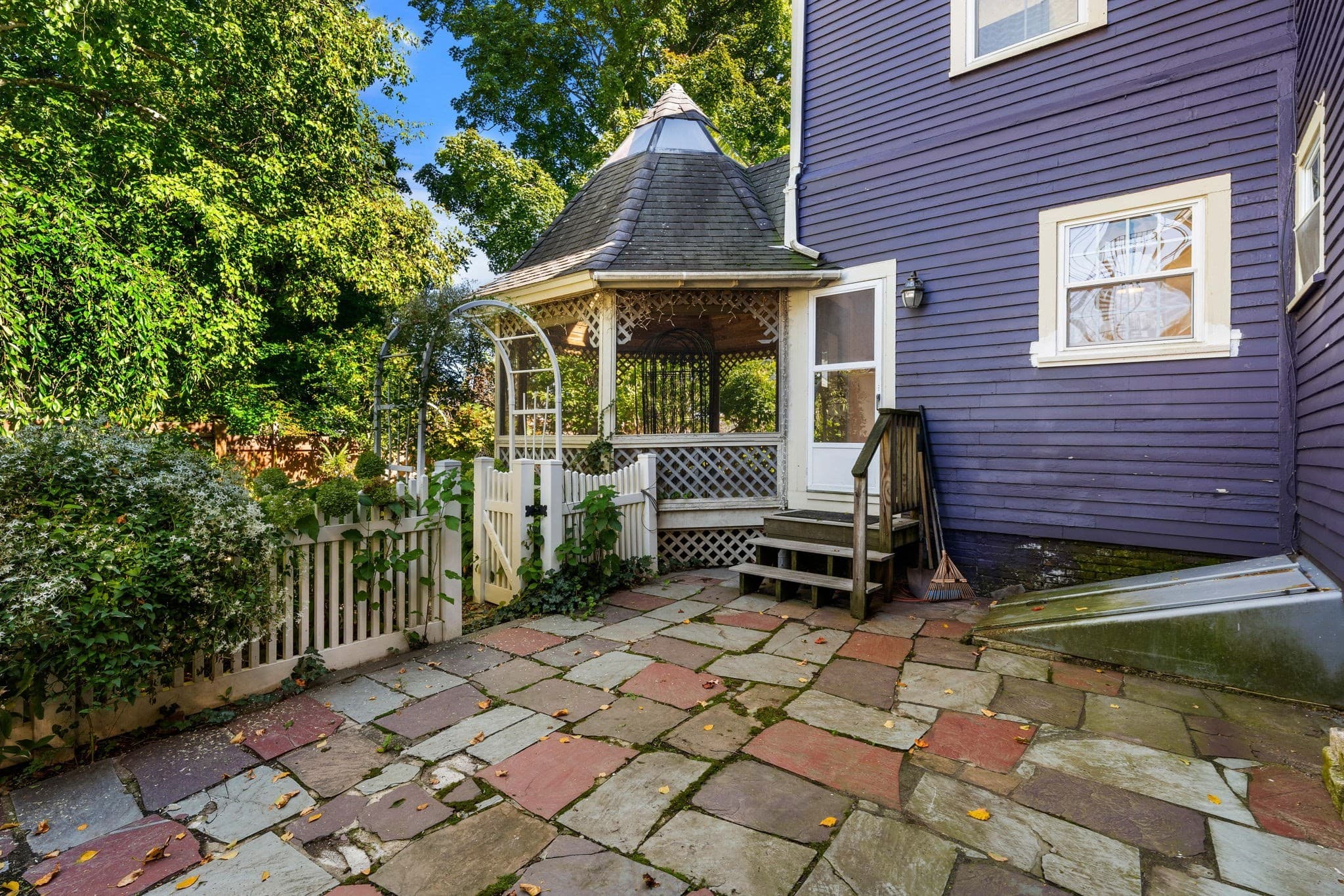 Single Family Residence at 154 High St, Newburyport MA 01950, Newburyport, photo 4 of 42