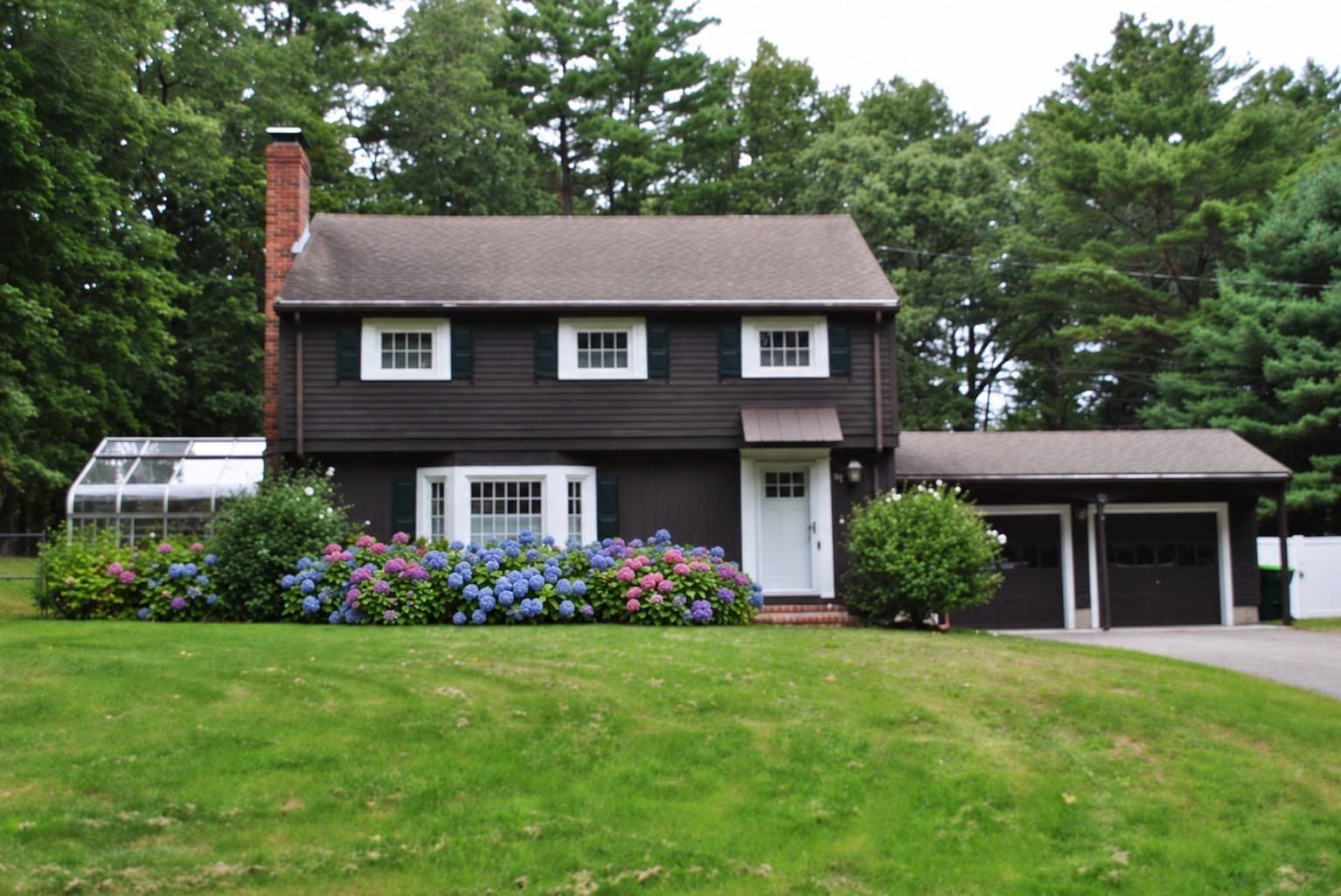 32 Moore Road, Wayland MA 01778