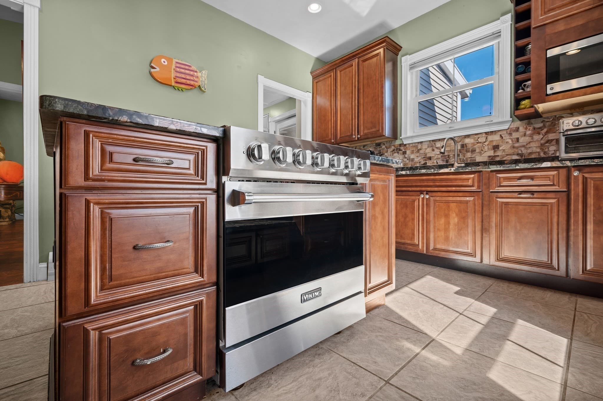 Single Family Residence at 181 Main, Kingston NH 03848, Kingston, photo 11 of 39