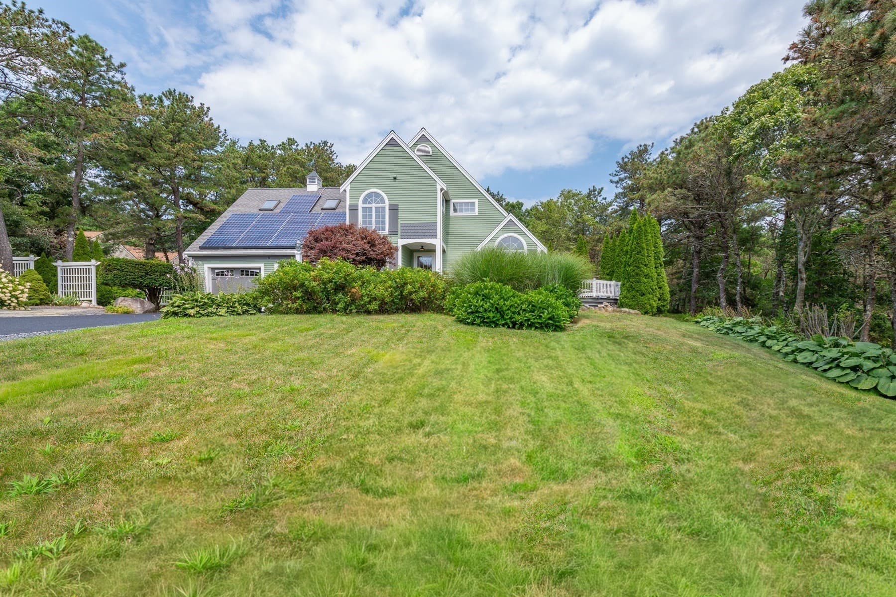 Single Family Residence at 34 Polaris Dr, Mashpee MA 02649, Mashpee, photo 2 of 26