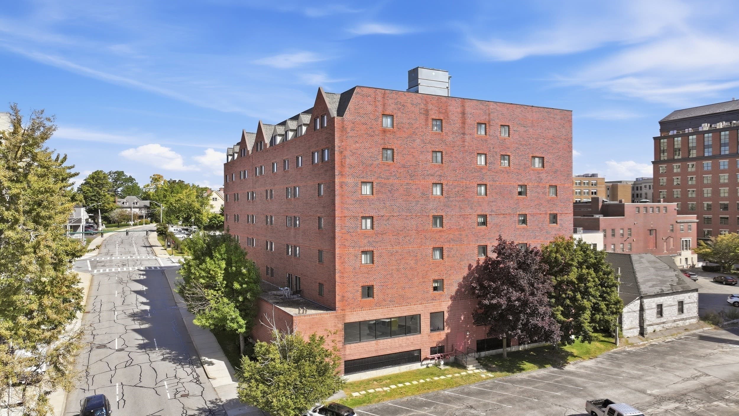 Condominium at 44 Elm Street # 109, Worcester MA 01609, Worcester, photo 3 of 27