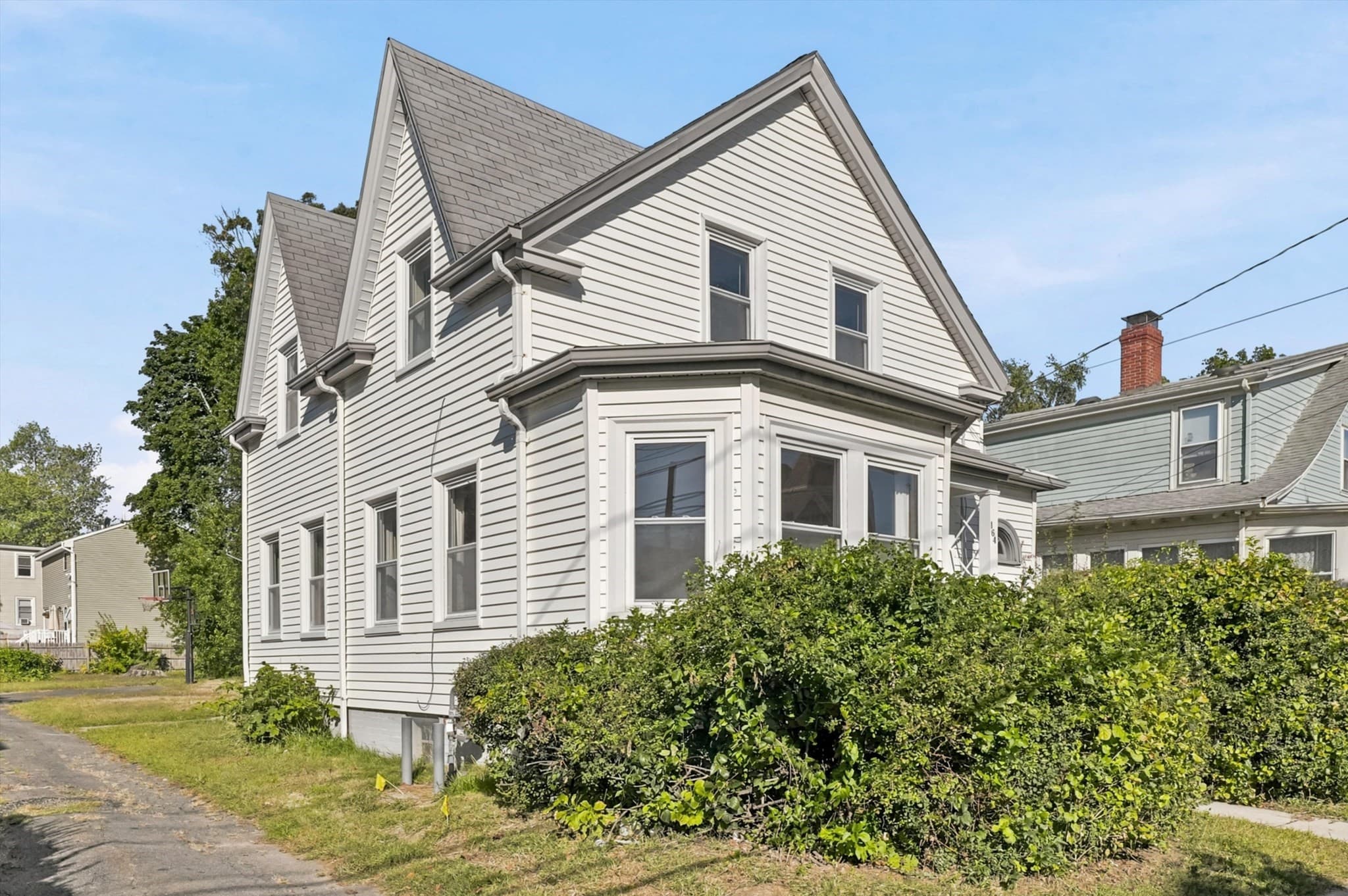 Single Family Residence at 164 Burrill St, Swampscott MA 01907, Swampscott, photo 2 of 40