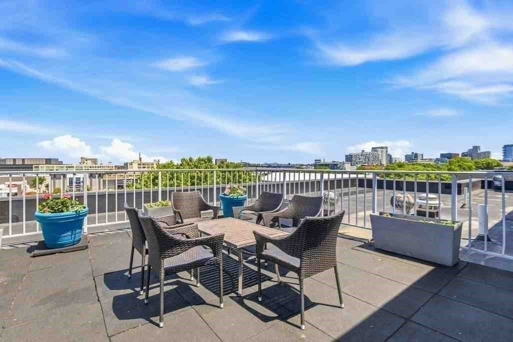 Condominium at 170 Gore St # 208, Cambridge MA 02141, Cambridge, photo 15 of 16