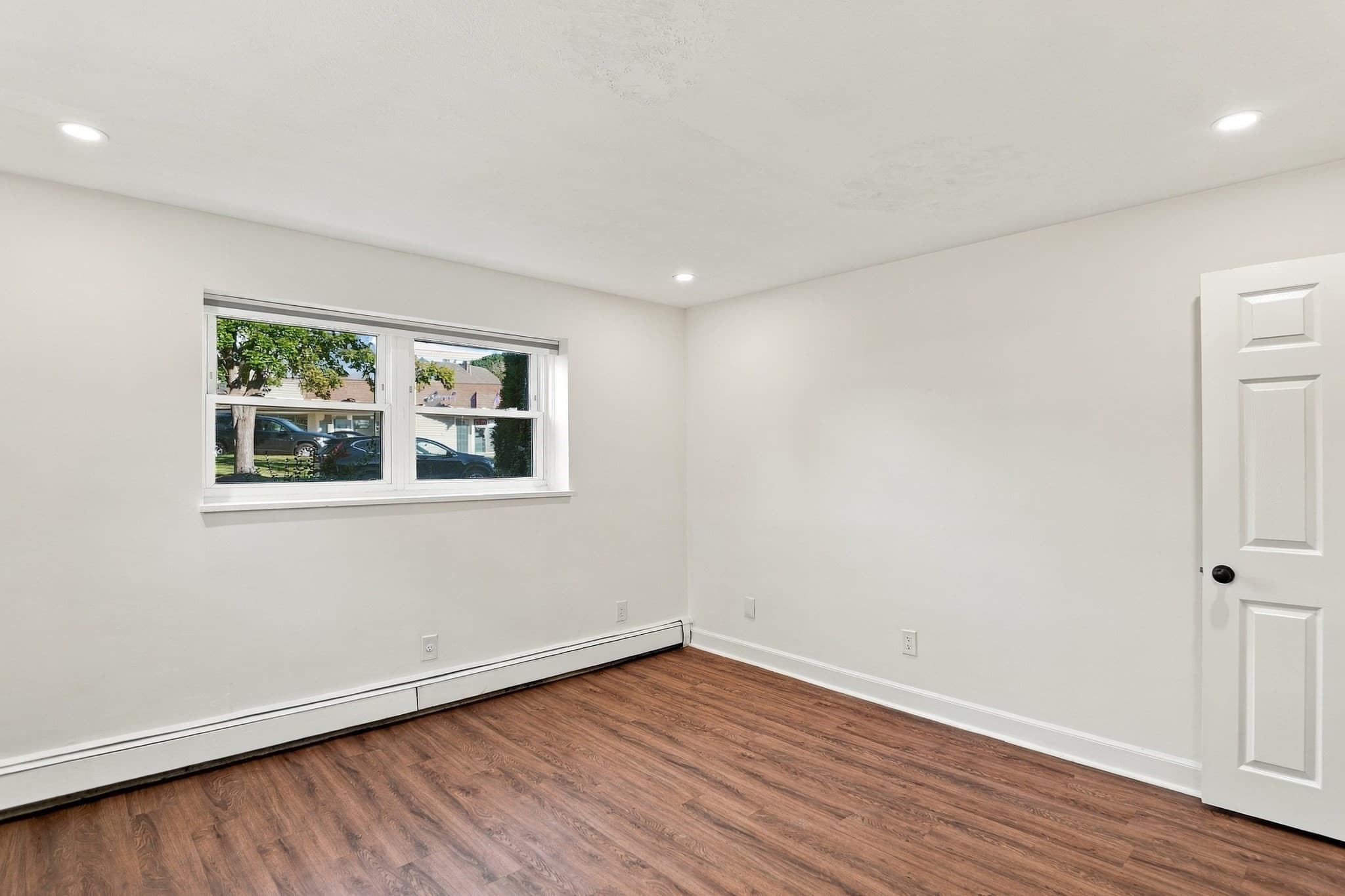 Condominium at 41 Warren St # B2, Waltham MA 02453, Waltham, photo 13 of 23