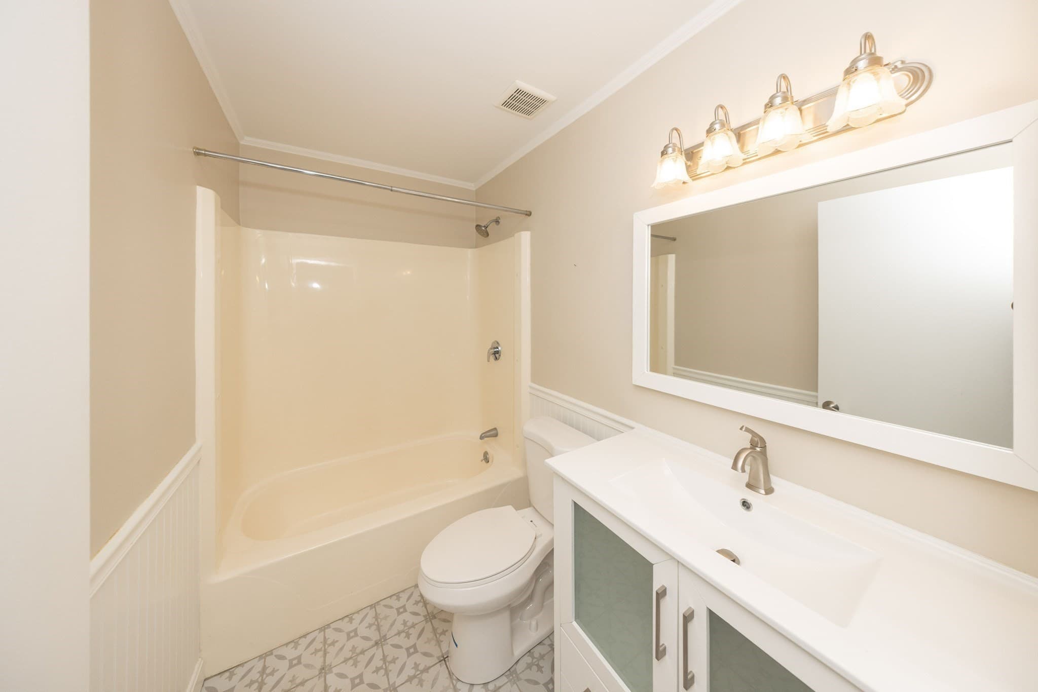 Condominium at 701 Edgebrook Dr # 701, Boylston MA 01505, Boylston, photo 16 of 28