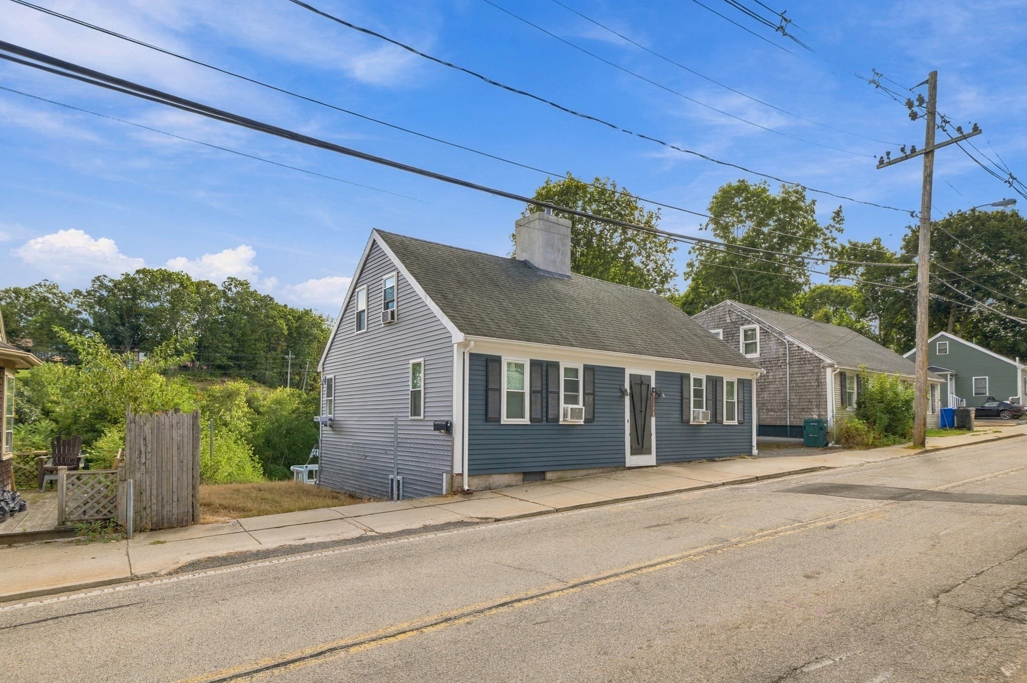 3 Family at 126 Summer Street, Plymouth MA 02360, Plymouth, photo 3 of 41