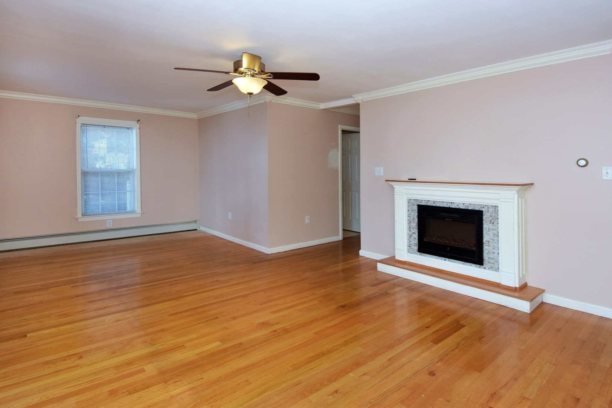 Single Family Residence at 5 Liberty St., Saugus MA 01906, Saugus, photo 12 of 41
