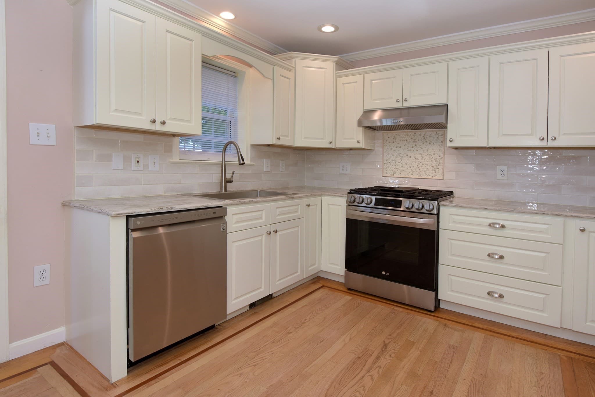 Single Family Residence at 5 Liberty St., Saugus MA 01906, Saugus, photo 5 of 41
