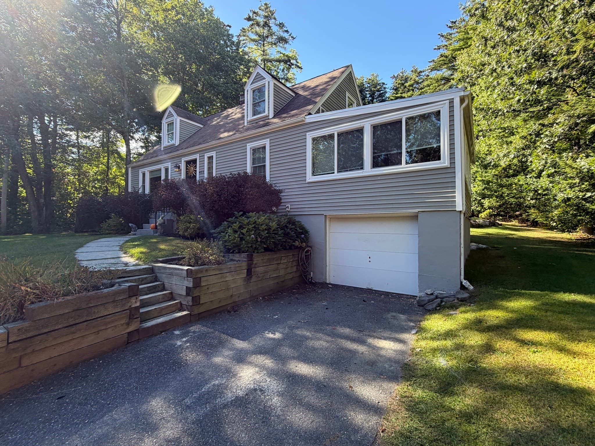 Single Family Residence at 411 Lancaster St, West Boylston MA 01583, West Boylston, photo 2 of 28