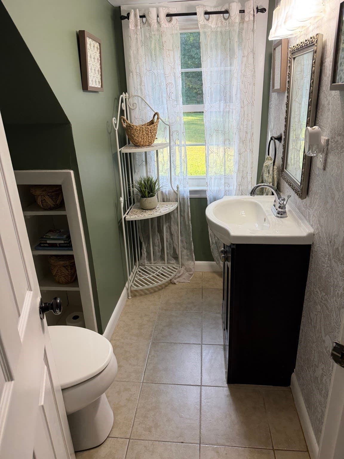 Single Family Residence at 411 Lancaster St, West Boylston MA 01583, West Boylston, photo 22 of 28