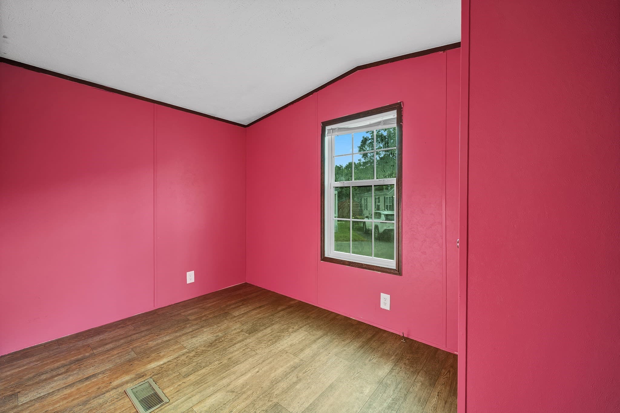 Mobile Home at 557 Southwest Cutoff # 67, Worcester MA 01607, Worcester, photo 7 of 15