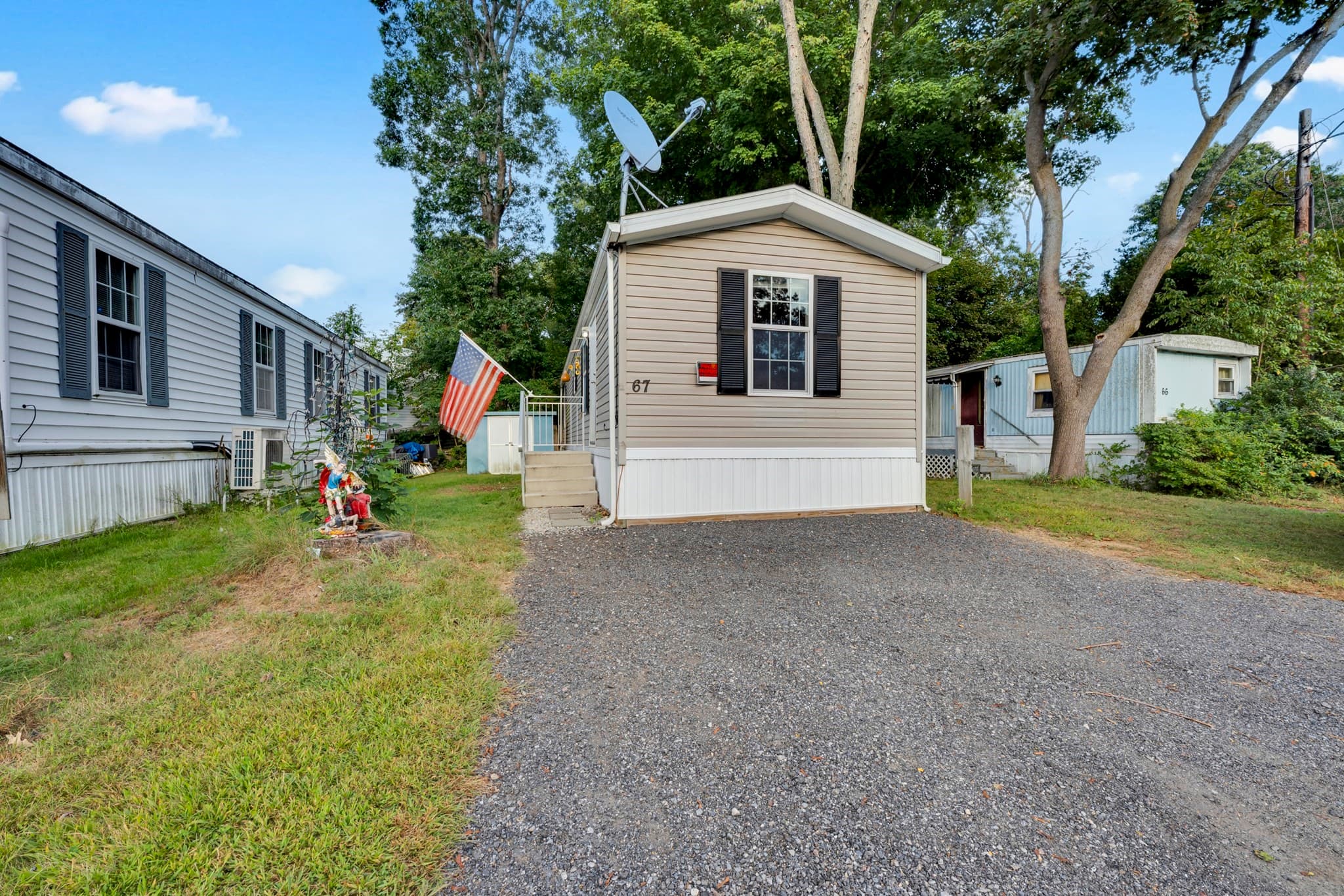 Mobile Home at 557 Southwest Cutoff # 67, Worcester MA 01607, Worcester, photo 14 of 15