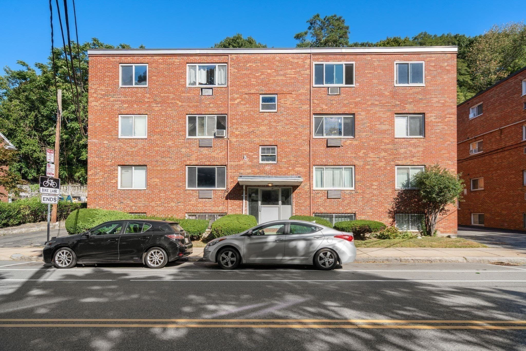 Condominium at 365 Faneuil St # 4, Boston MA 02135, Boston, photo 25 of 28
