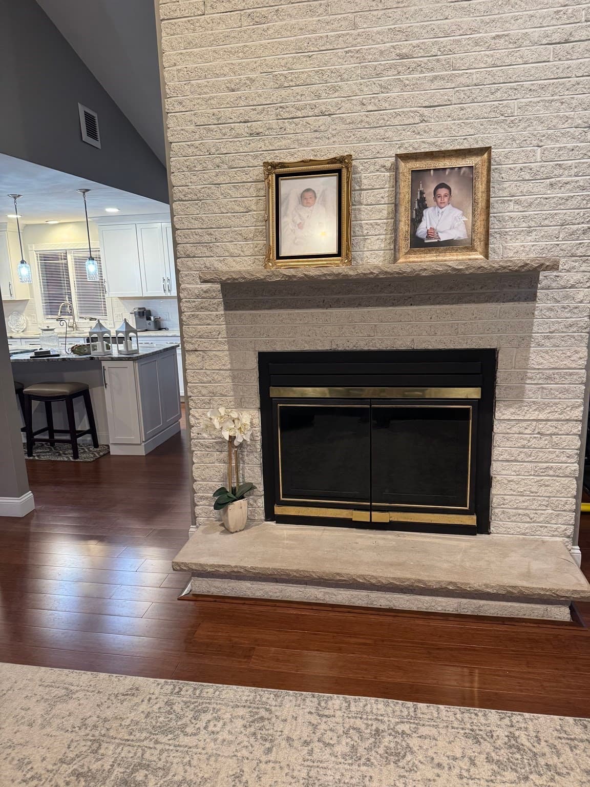 Single Family Residence at 10 Radcliff Lane, Dartmouth MA 02747, Dartmouth, photo 2 of 12