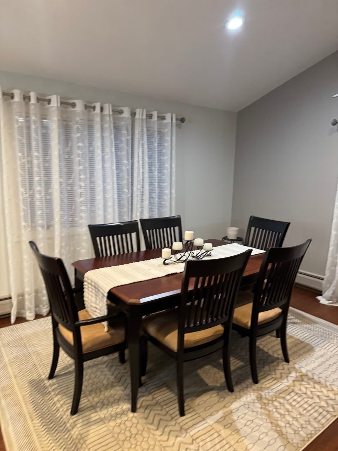 Single Family Residence at 10 Radcliff Lane, Dartmouth MA 02747, Dartmouth, photo 6 of 12