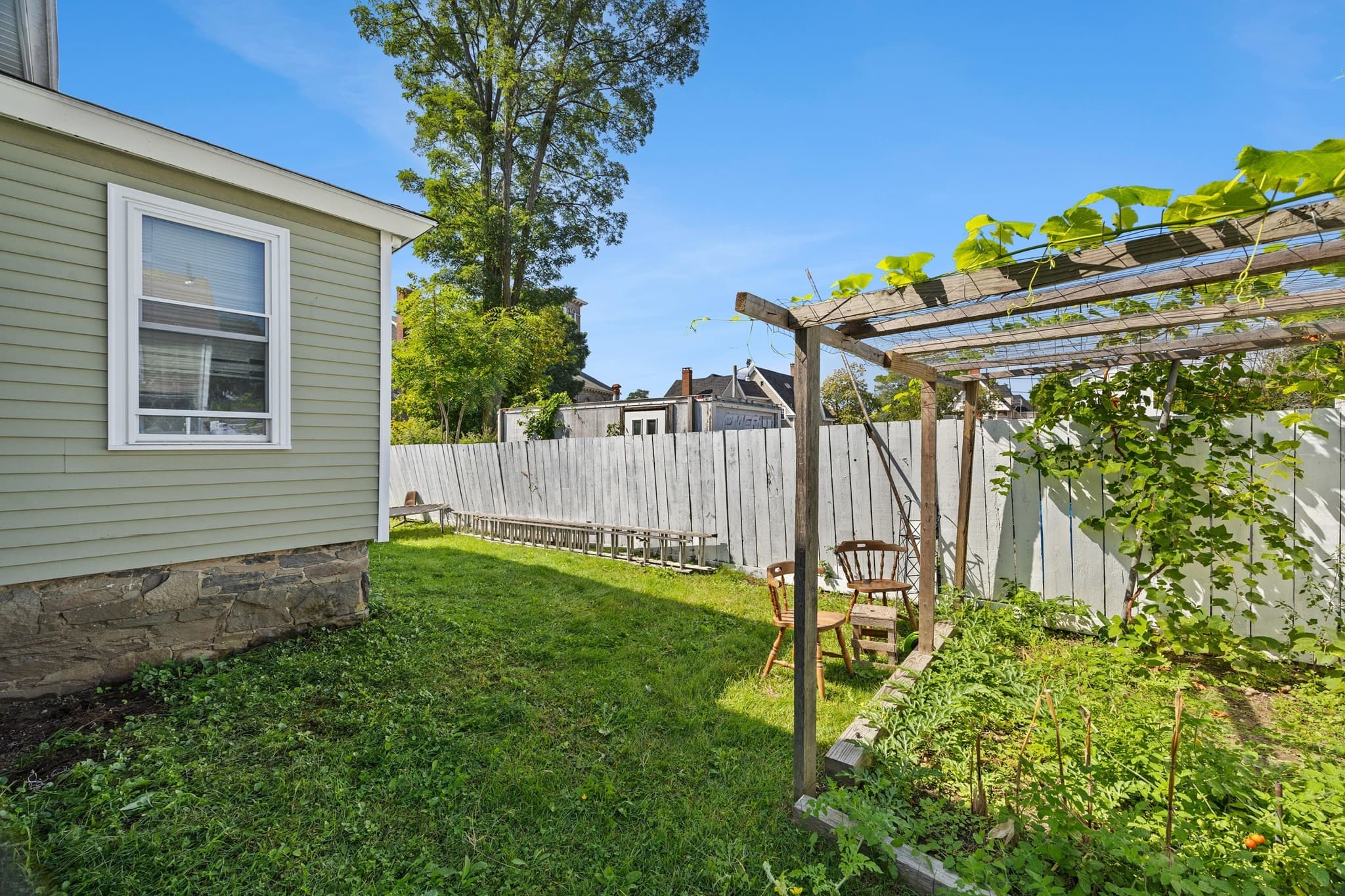 Single Family Residence at 16 Presbrey Ave, Taunton MA 02780, Taunton, photo 13 of 17