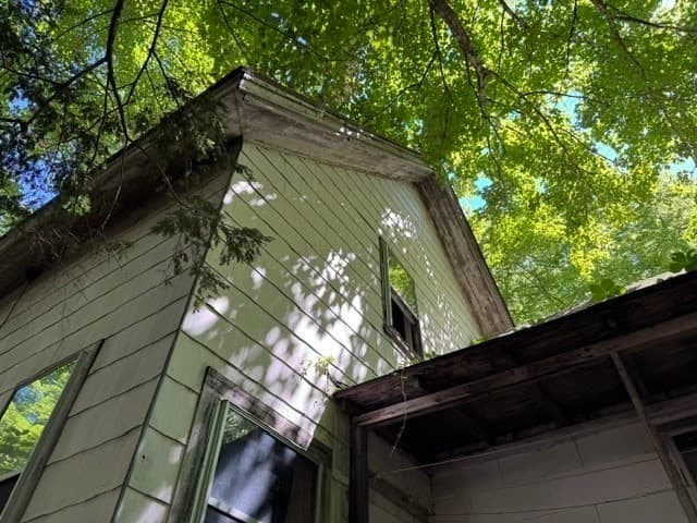 Residential at 327 E Main St, East Brookfield MA 01515, East Brookfield, photo 8 of 12