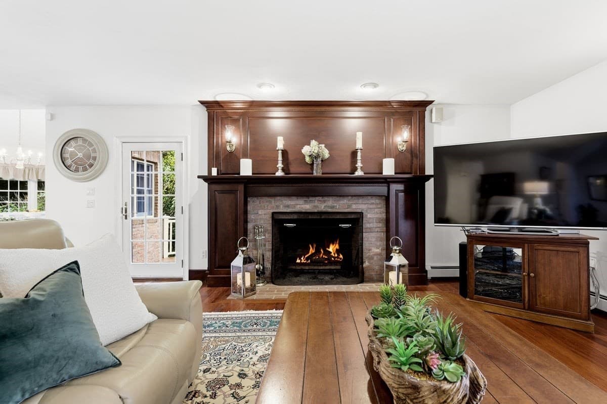 Single Family Residence at 7 Hibiscus Ln, Plymouth MA 02360, Plymouth, photo 13 of 42