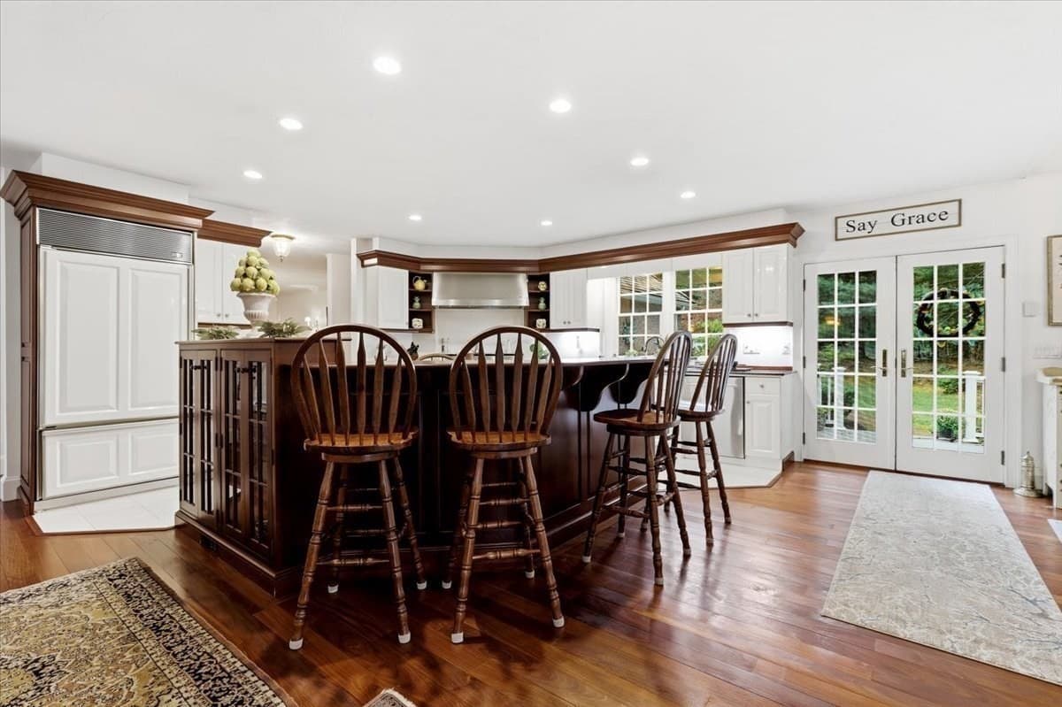 Single Family Residence at 7 Hibiscus Ln, Plymouth MA 02360, Plymouth, photo 16 of 42