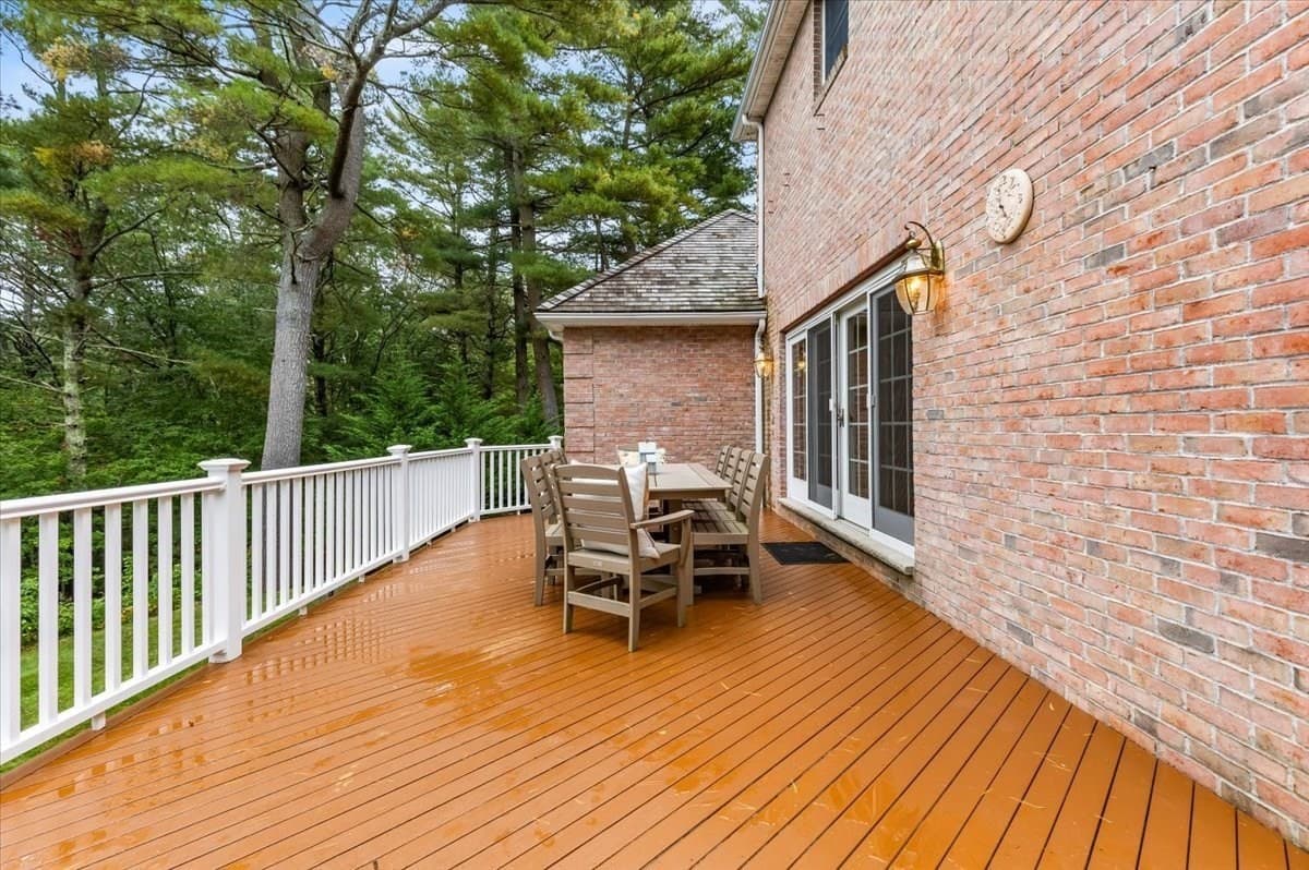 Single Family Residence at 7 Hibiscus Ln, Plymouth MA 02360, Plymouth, photo 11 of 42
