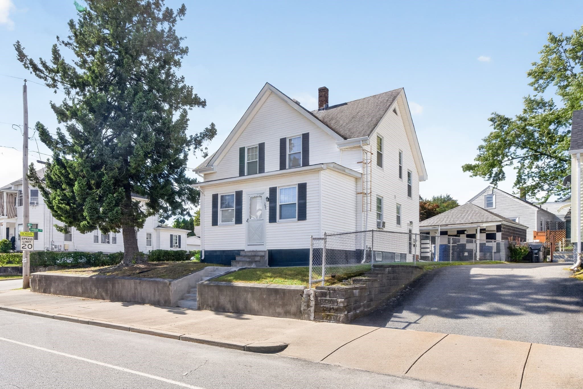 Multi Family at 296 Power Rd, Pawtucket RI 02860, Pawtucket, photo 2 of 29