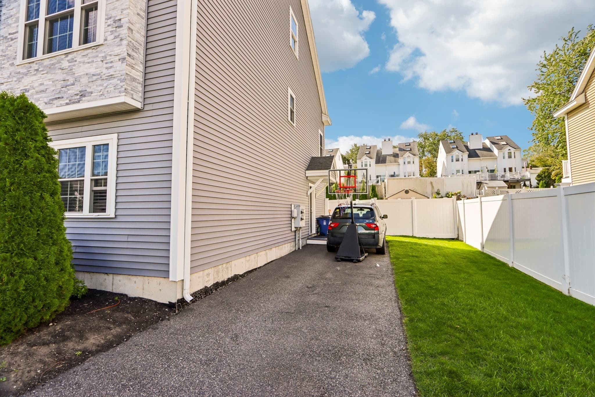 Multi Family at 259 Oakwood Ave, Revere MA 02151, Revere, photo 40 of 42