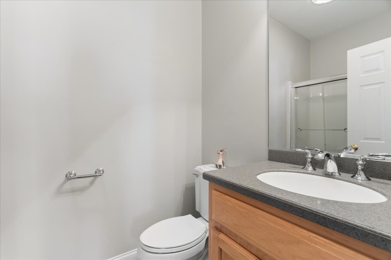 Condominium at 51 Lawrence Dr # 51, Franklin MA 02038, photo 23 of 40