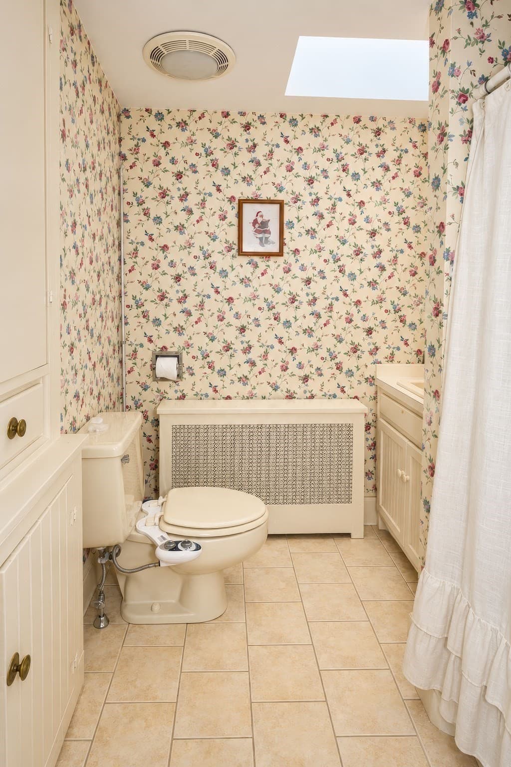 Single Family Residence at 307 Slocum Road, Dartmouth MA 02747, photo 24 of 37