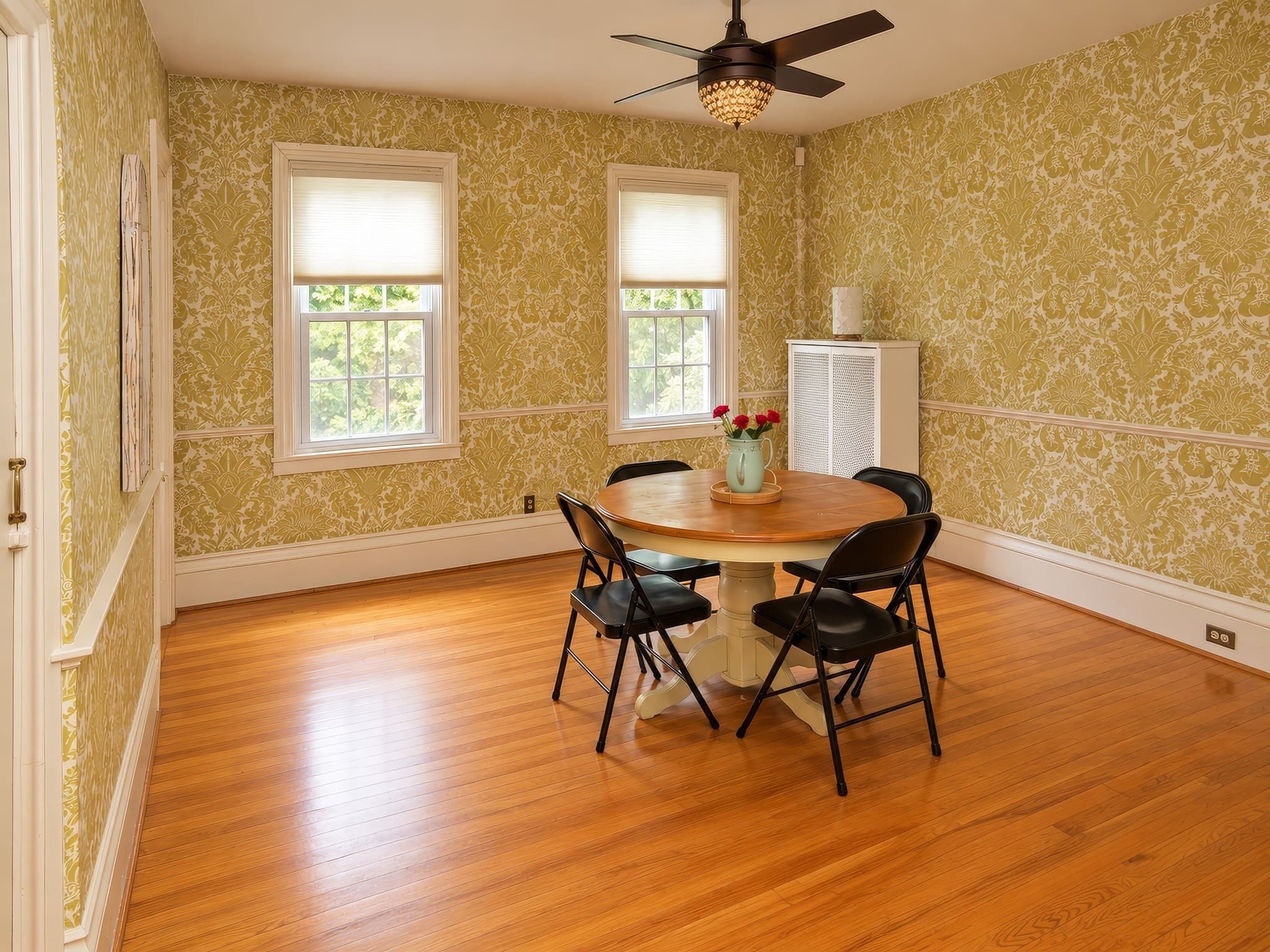 Single Family Residence at 307 Slocum Road, Dartmouth MA 02747, photo 11 of 37