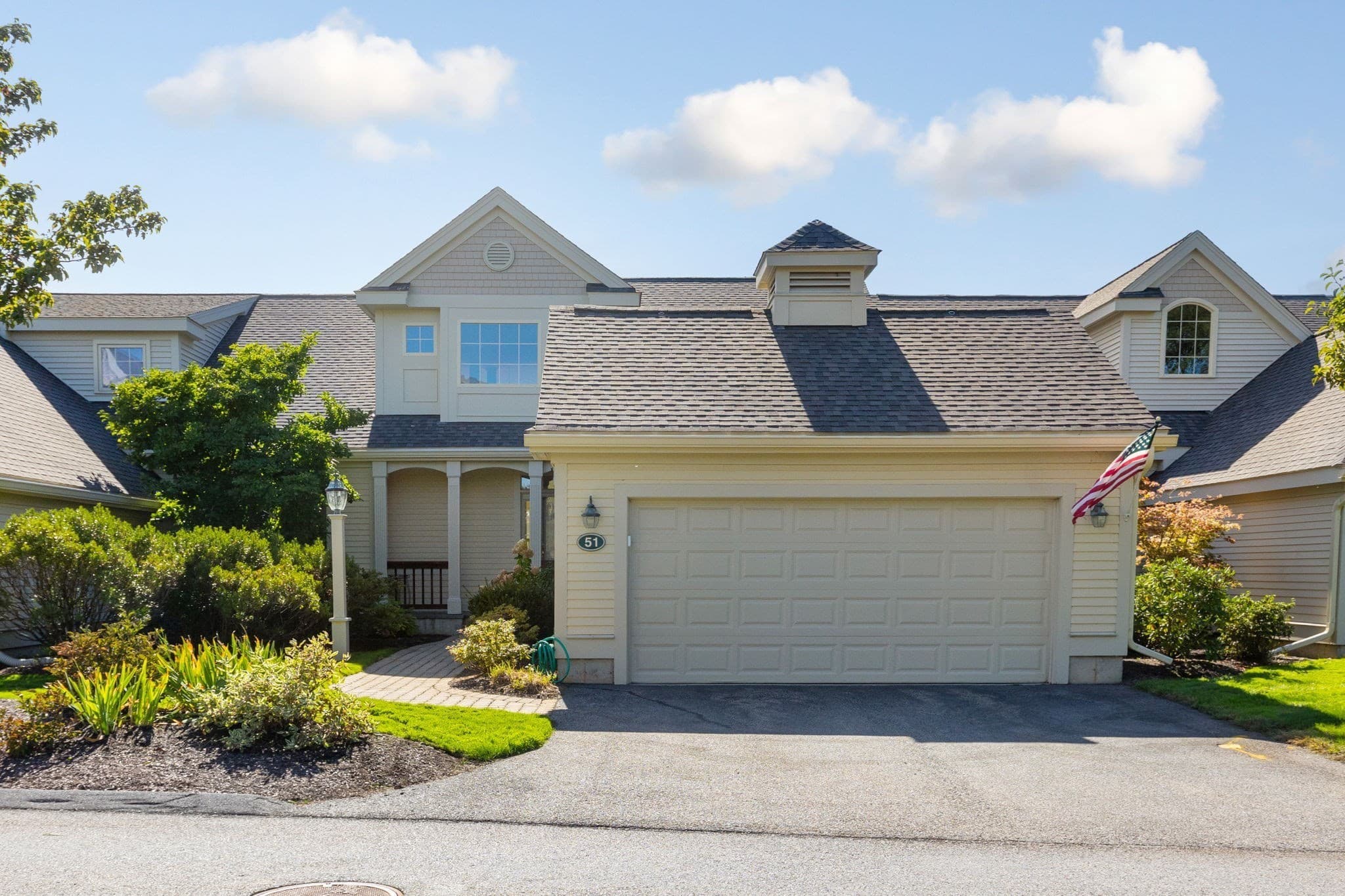 51 Carriage Hill Circle # 51, Southborough MA 01772