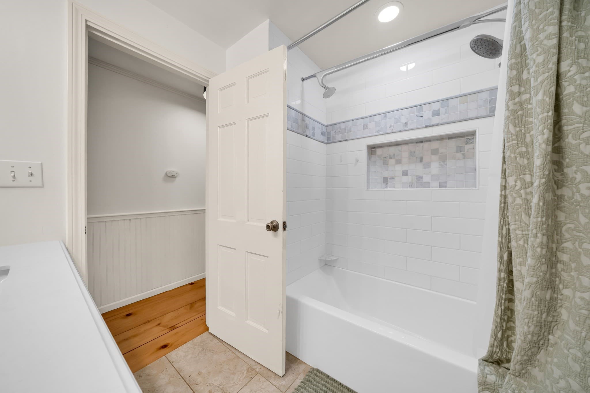 Single Family Residence at 475 Newburyport Tpke, Rowley MA 01969, Rowley, photo 16 of 41