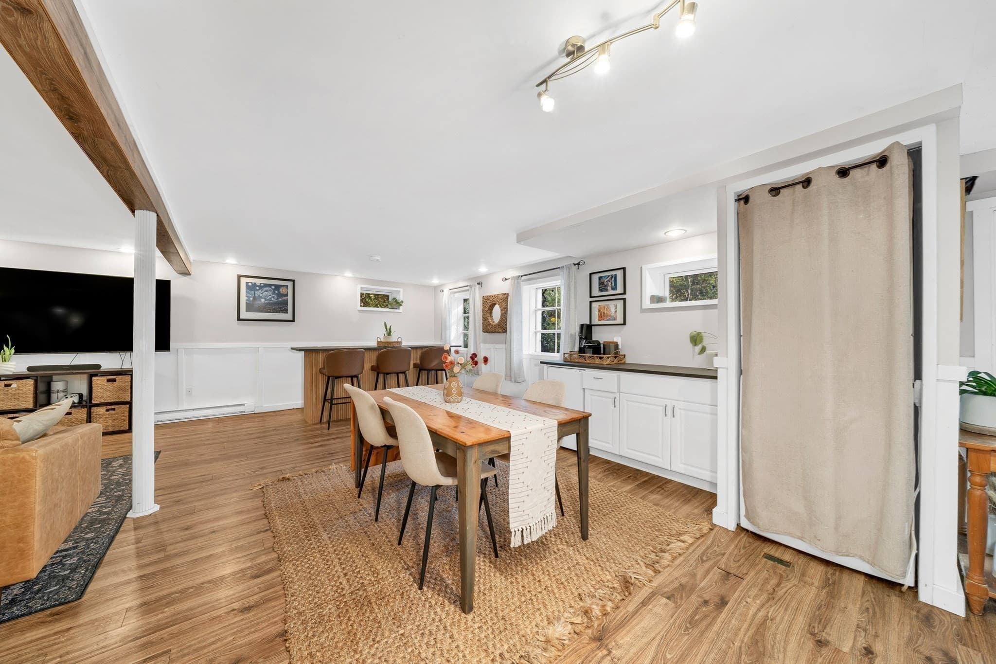 Single Family Residence at 475 Newburyport Tpke, Rowley MA 01969, Rowley, photo 31 of 41