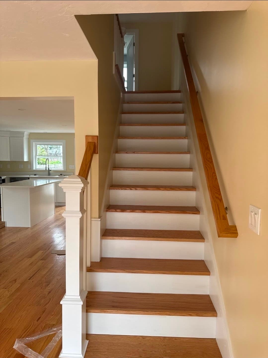 Single Family Residence at 11 Maitland Ave, Lowell MA 01851, Lowell, photo 6 of 12