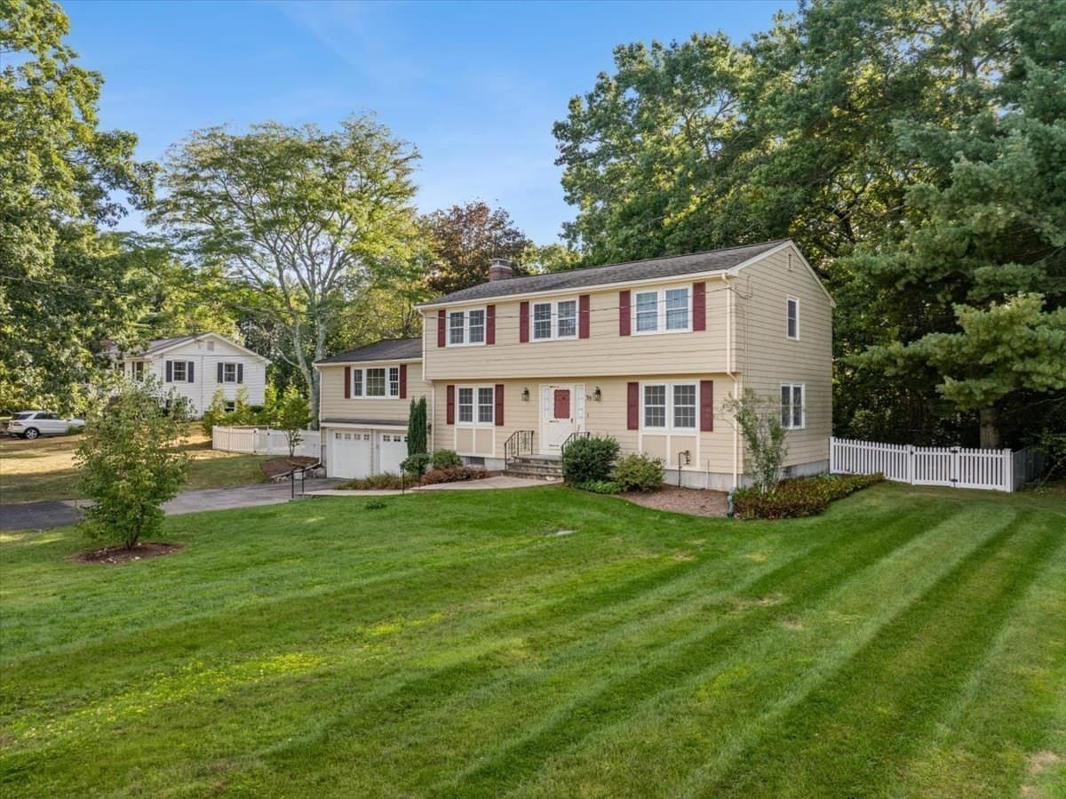 Single Family Residence at 35 Bullard St, Walpole MA 02081, Walpole, photo 2 of 36