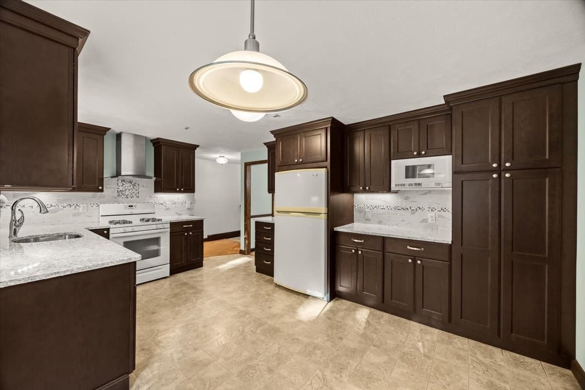 Single Family Residence at 35 Bullard St, Walpole MA 02081, Walpole, photo 12 of 36