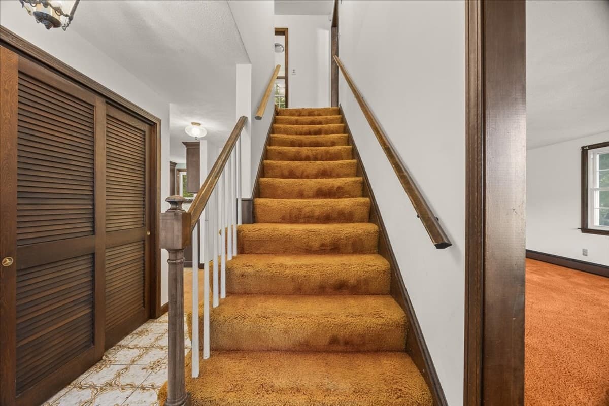Single Family Residence at 35 Bullard St, Walpole MA 02081, Walpole, photo 15 of 36