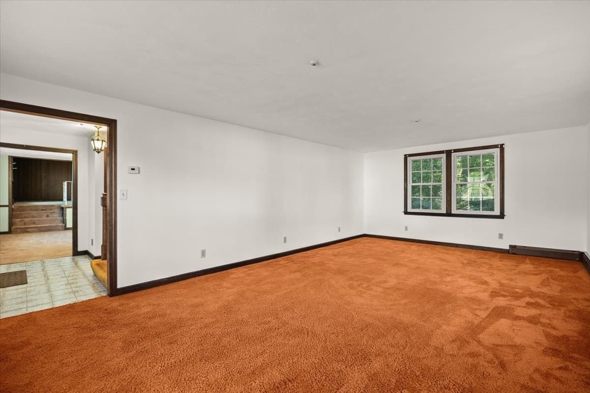 Single Family Residence at 35 Bullard St, Walpole MA 02081, Walpole, photo 4 of 36