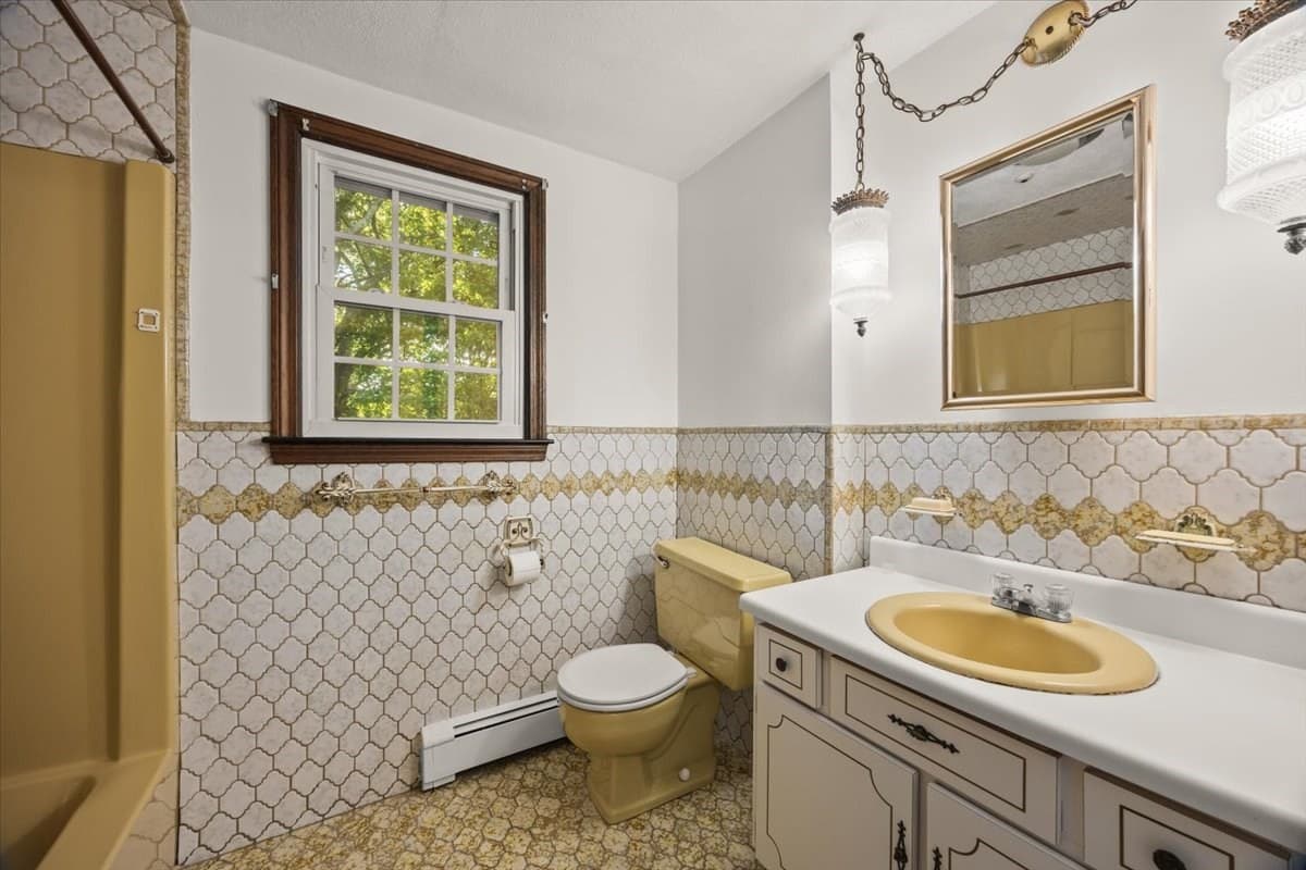 Single Family Residence at 35 Bullard St, Walpole MA 02081, Walpole, photo 25 of 36