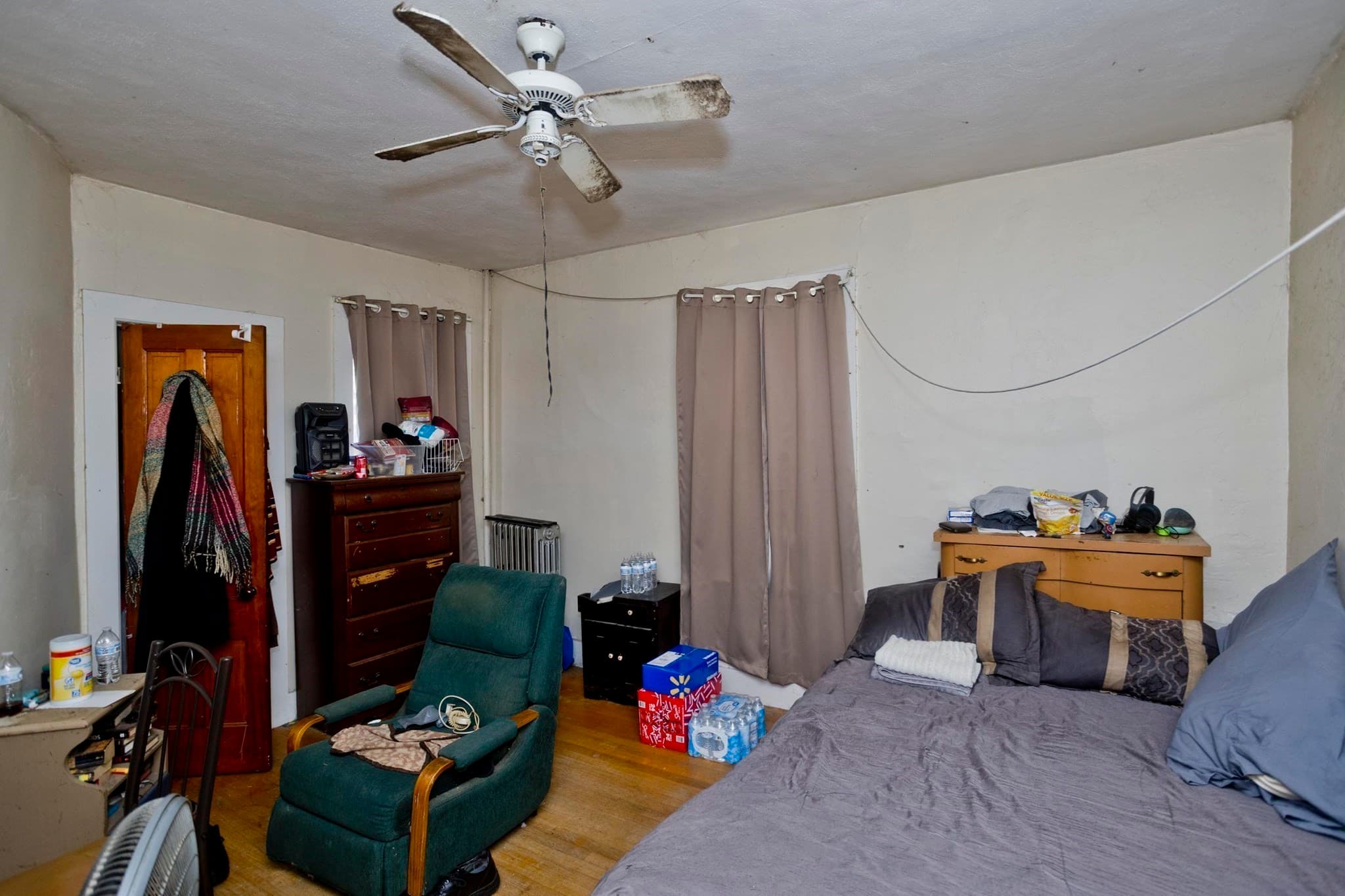 Multi Family at 863 Worthington St, Springfield MA 01105, Springfield, photo 9 of 28
