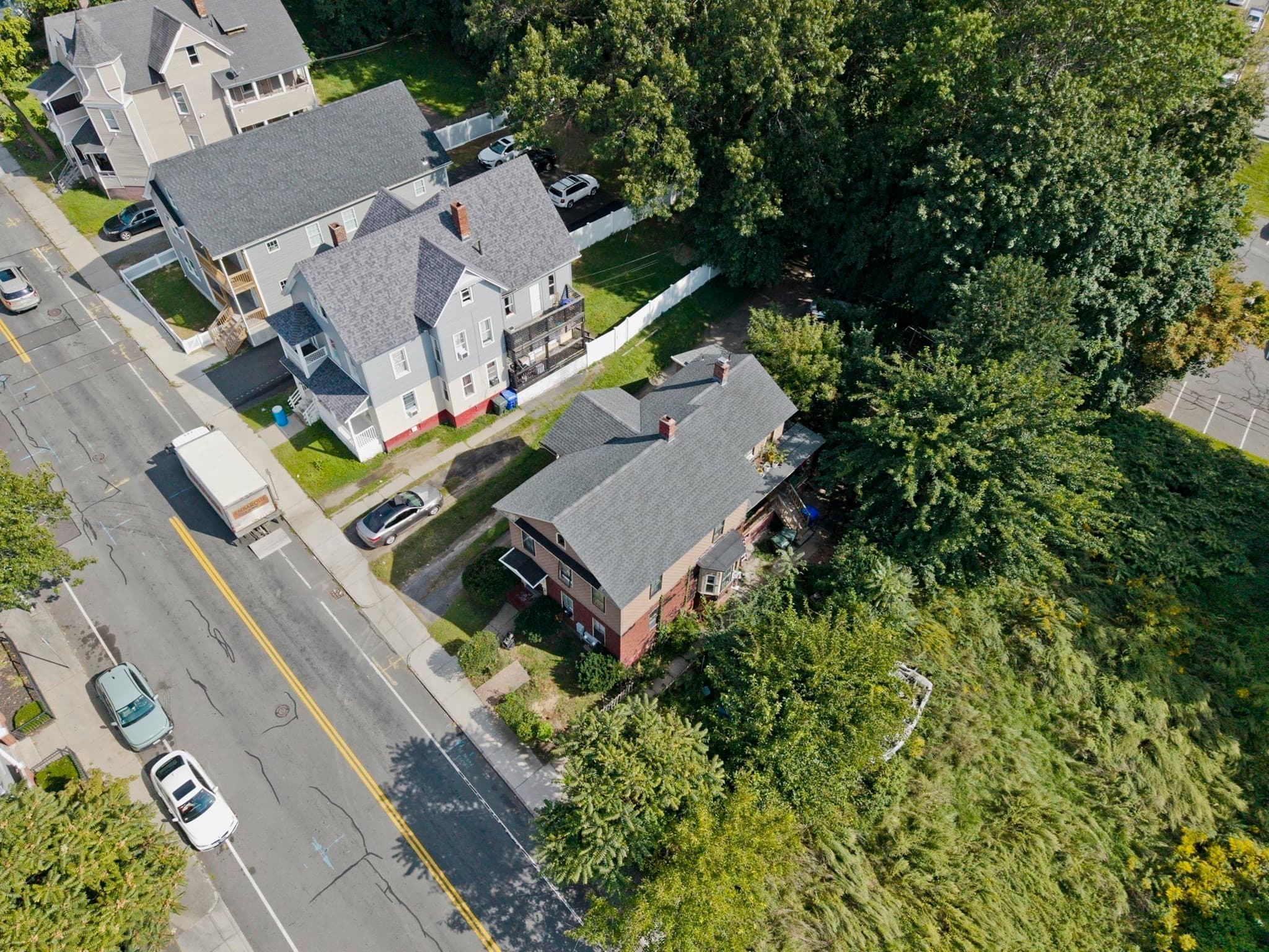 Multi Family at 863 Worthington St, Springfield MA 01105, Springfield, photo 4 of 28