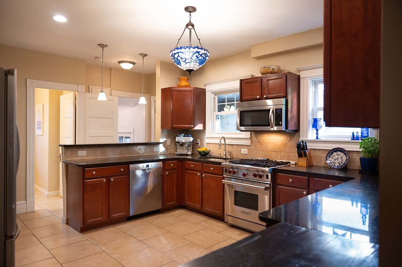 Single Family Residence at 27 Fernleaf Ave, Longmeadow MA 01106, Longmeadow, photo 6 of 30