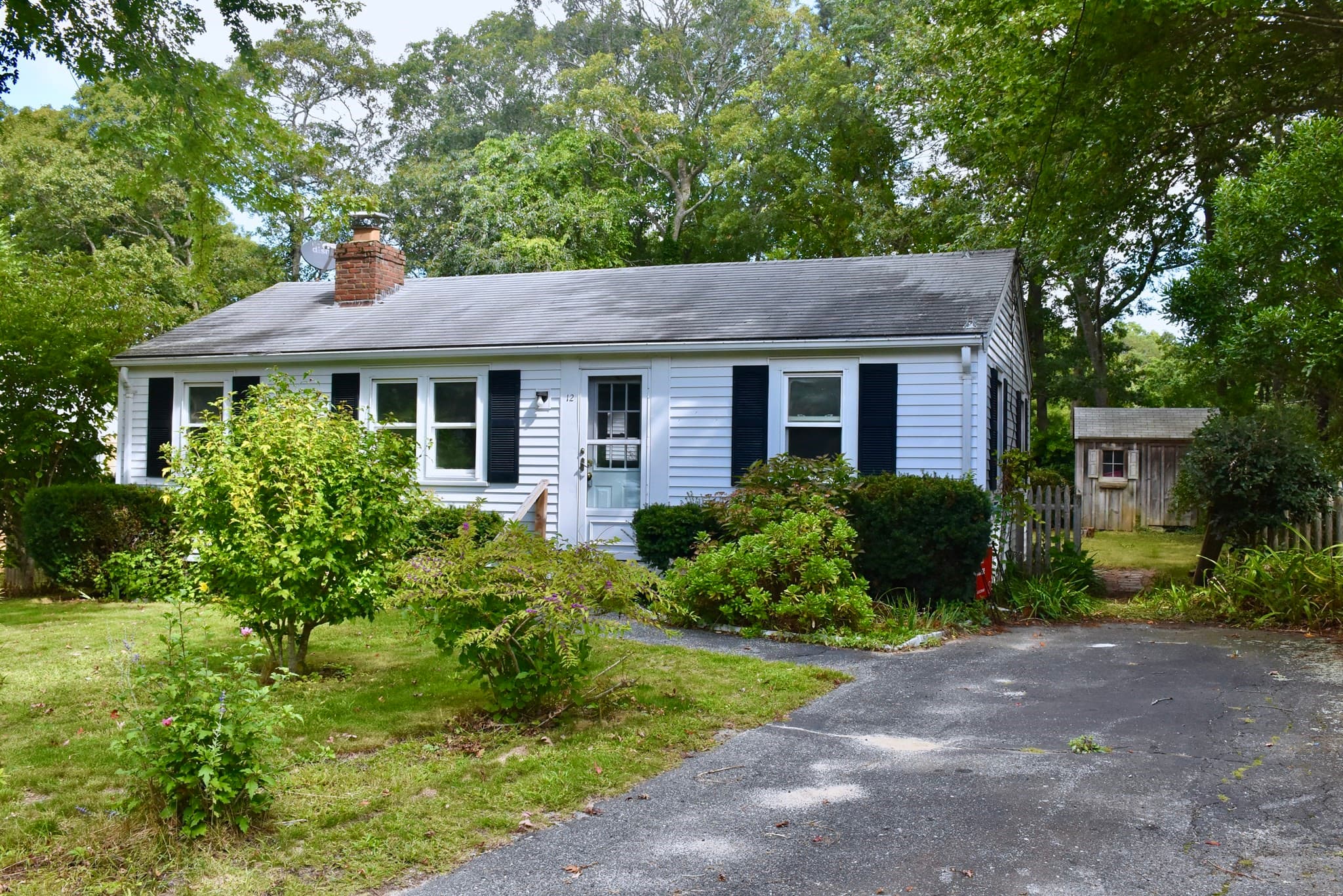 Single Family Residence at 12 Lake Rd E, Yarmouth MA 02673, Yarmouth, photo 3 of 19