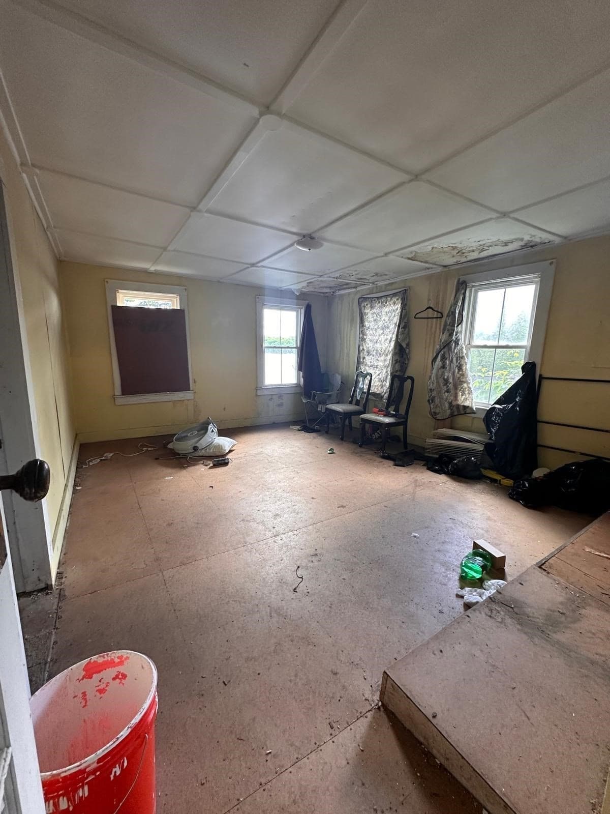 Single Family Residence at 56 Lake Sargent Dr, Leicester MA 01524, Leicester, photo 5 of 7
