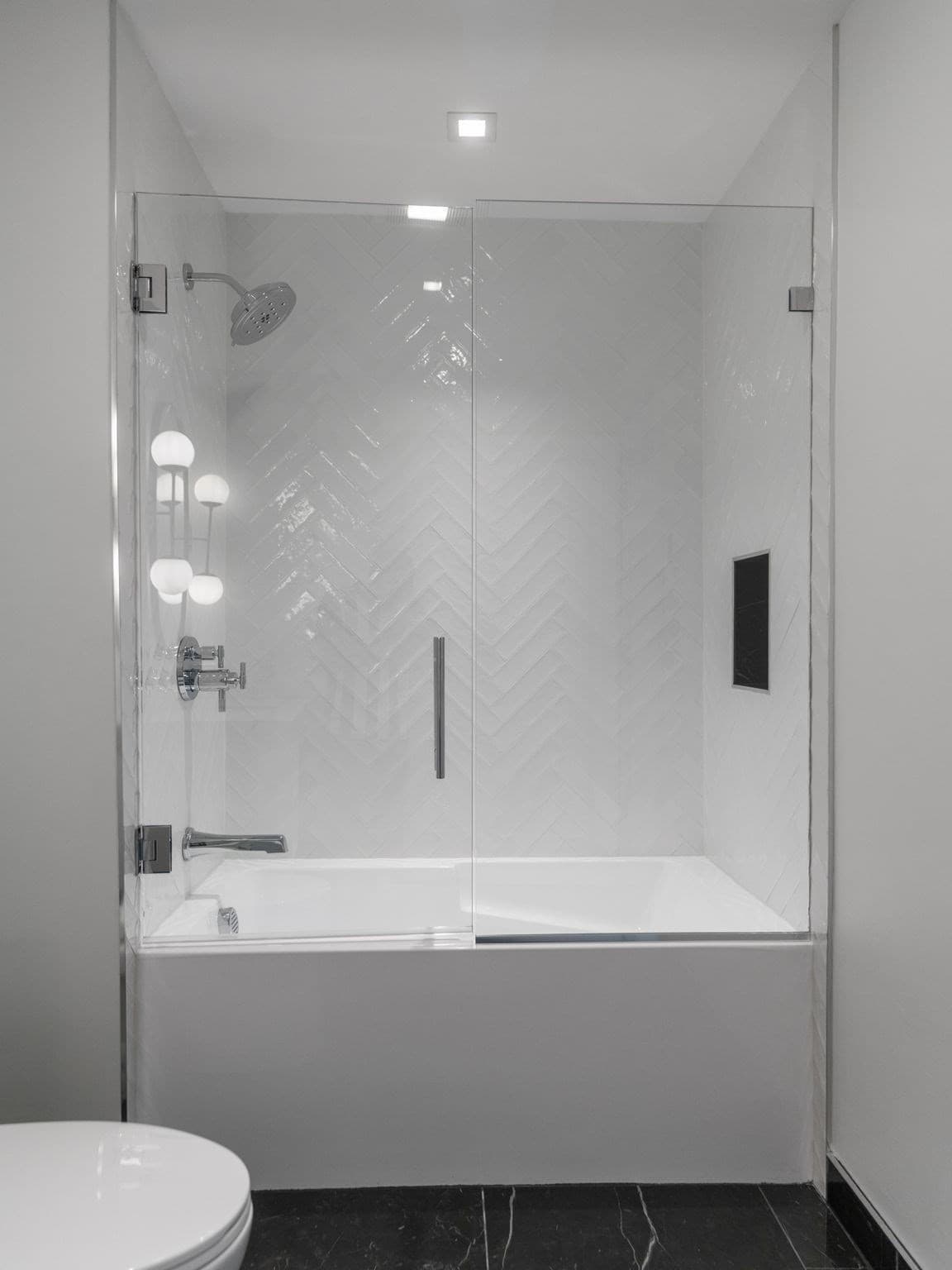 Condominium at 555 E Broadway # 555, Boston MA 02127, Boston, photo 29 of 38