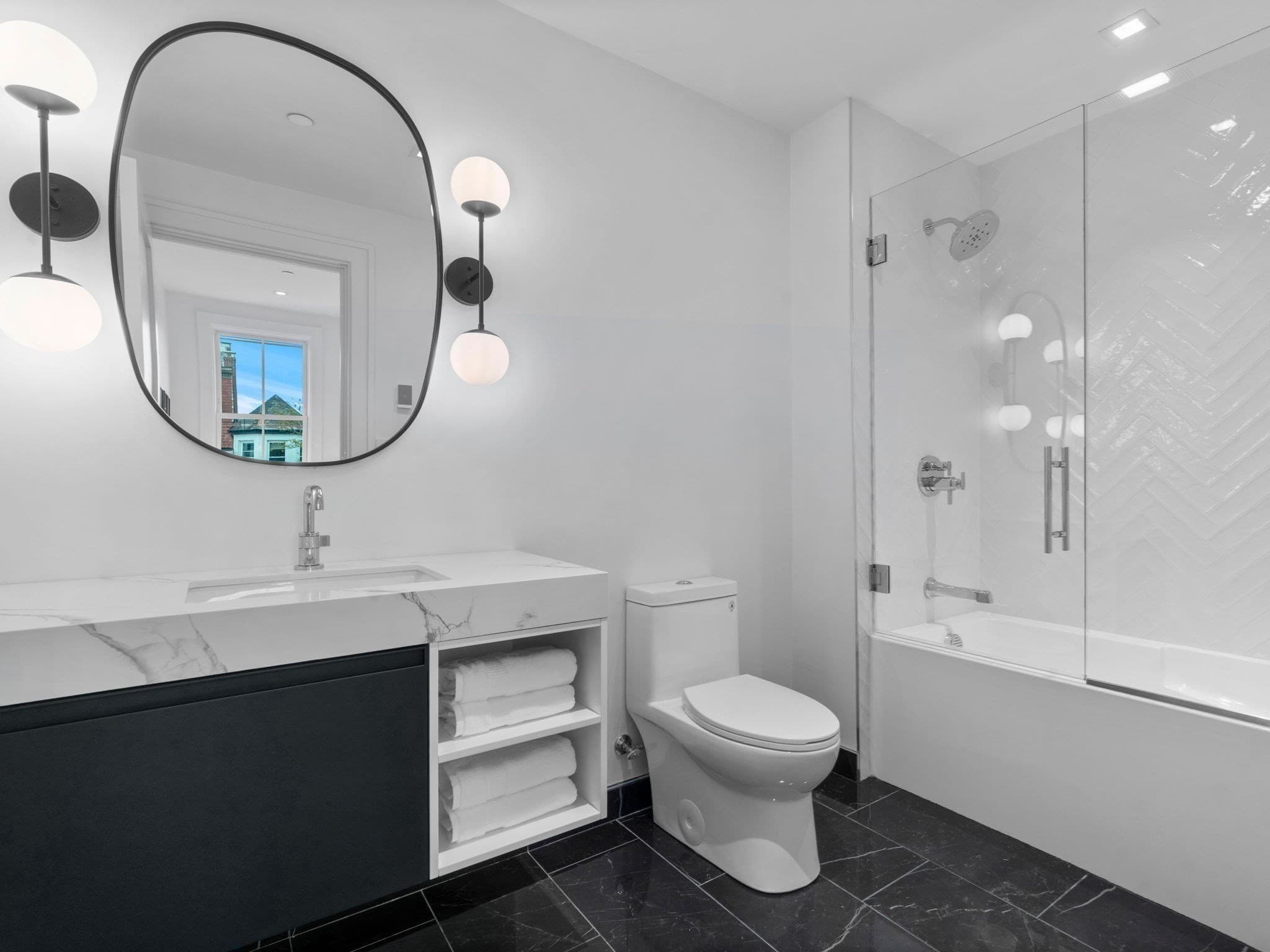 Single Family Residence at 555 E Broadway, Boston MA 02127, Boston, photo 28 of 38