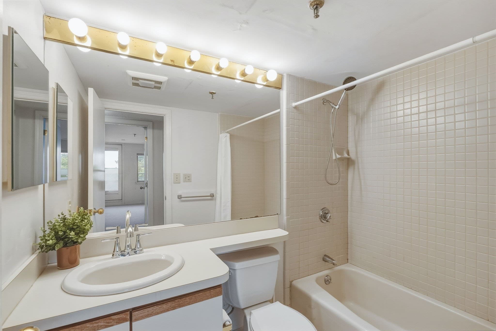 Condominium at 20 Webster St # 507, Brookline MA 02446, Brookline, photo 21 of 37